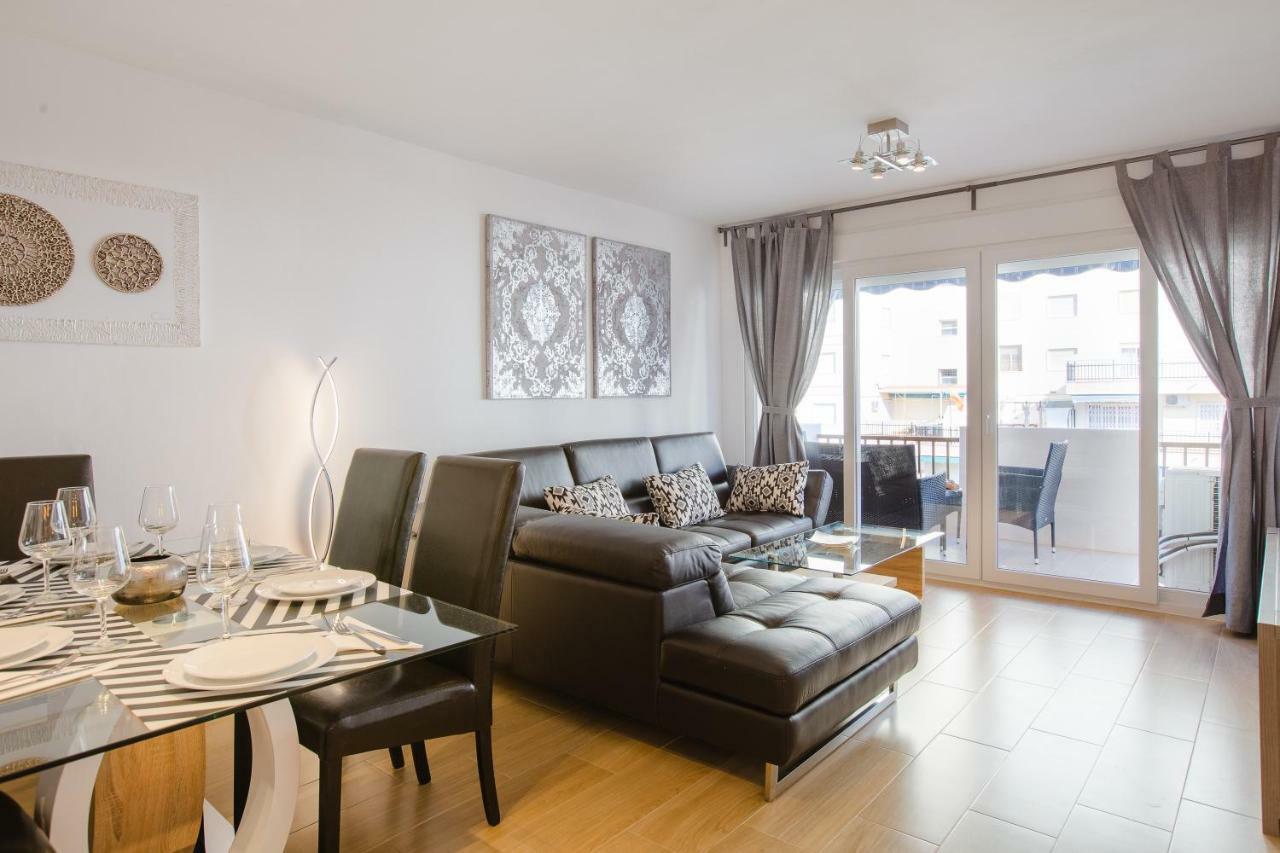 Picasso Daisy Daire Fuengirola Dış mekan fotoğraf